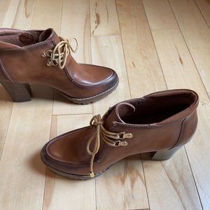 Pikolinos Lug Sole Ankle Boots